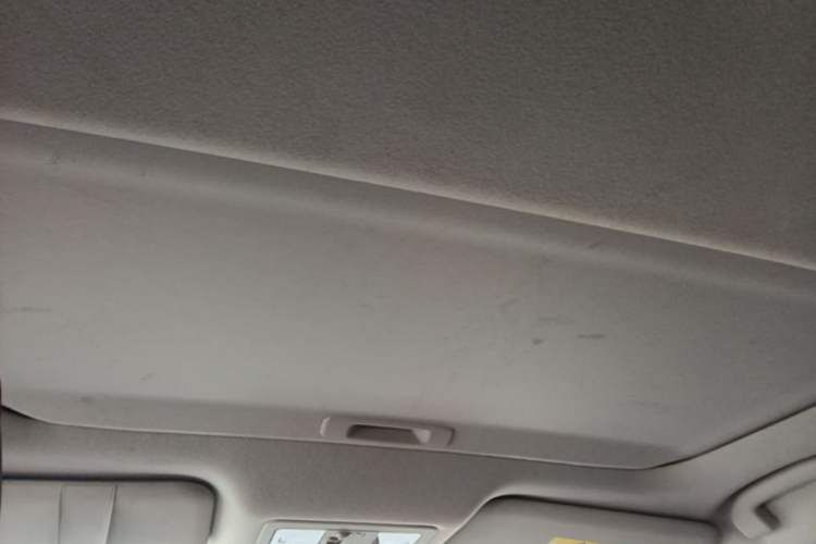 Used Nissan Lannia 2016 1.6L CVT Smart Cool Edition Headliner