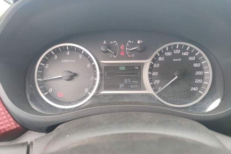 Used Nissan Lannia 2016 1.6L CVT Smart Cool Edition Instrument Cluster