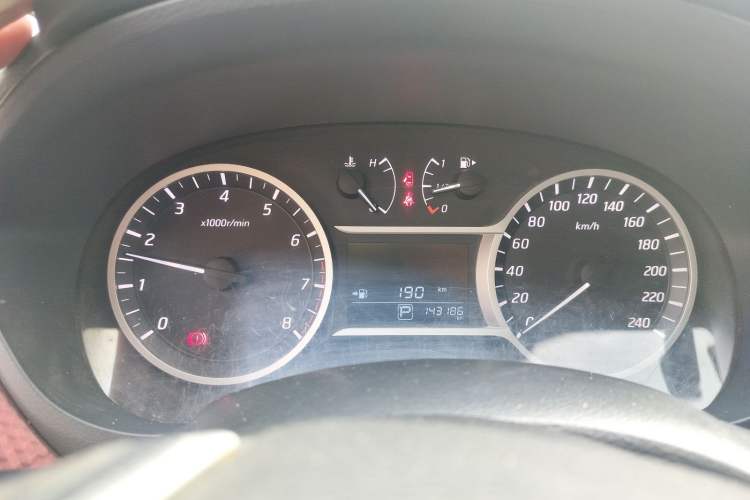 Used Nissan Lannia 2016 1.6L CVT Cool Edition Instrument Cluster