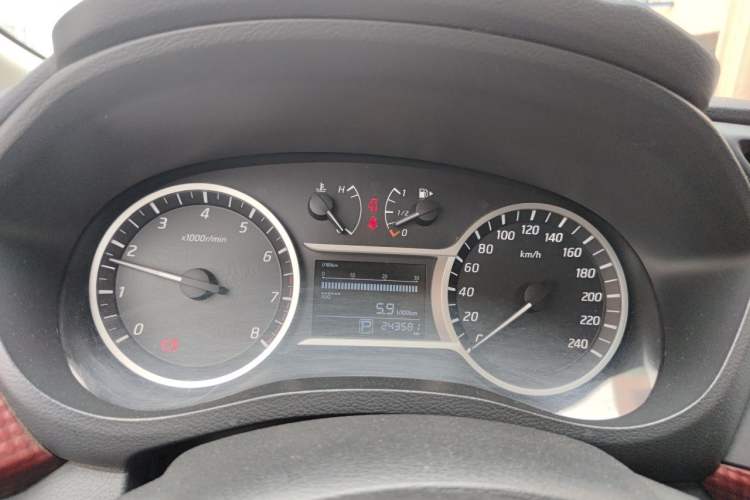 Used Nissan Lannia 2016 1.6L CVT Cool Edition Instrument Cluster