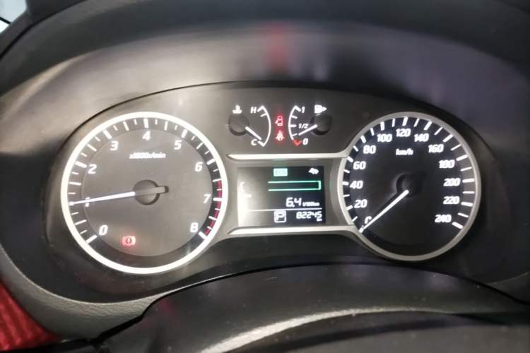 Used Nissan Lannia 2016 1.6L CVT Cool Edition Instrument Cluster
