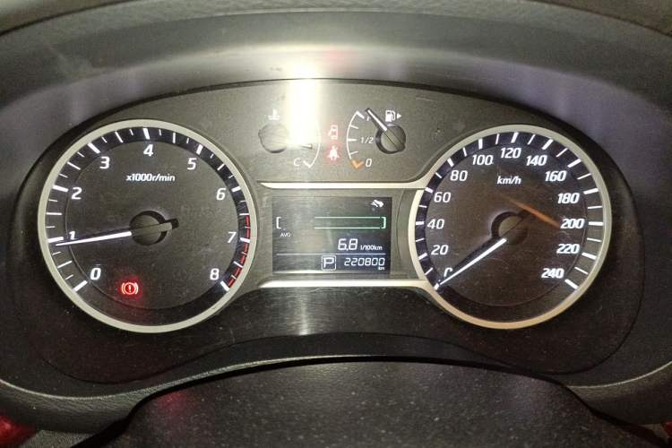Used Nissan Lannia 2016 1.6L CVT Smart Cool Edition Instrument Cluster