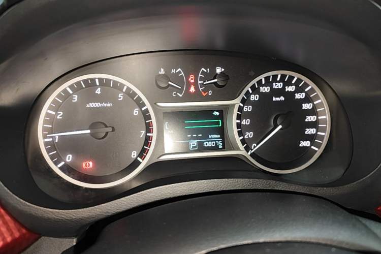 Used Nissan Lannia 2016 1.6L CVT Cool Edition Instrument Cluster