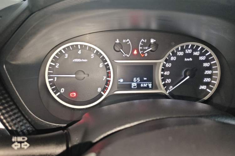 Used Nissan Lannia 2016 1.6L CVT Smart Cool Edition Instrument Cluster