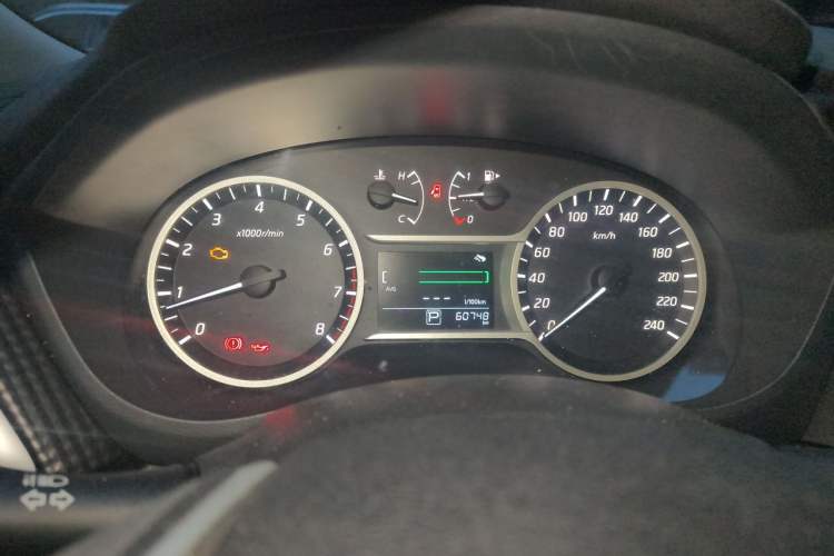 Used Nissan Lannia 2016 1.6L CVT Smart Cool Edition Instrument Cluster