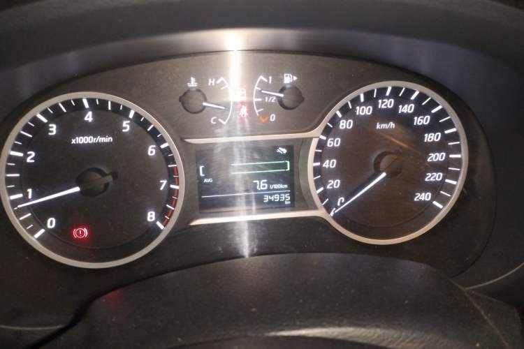 Used Nissan Lannia 2016 1.6L Manual Cool Edition Instrument Cluster