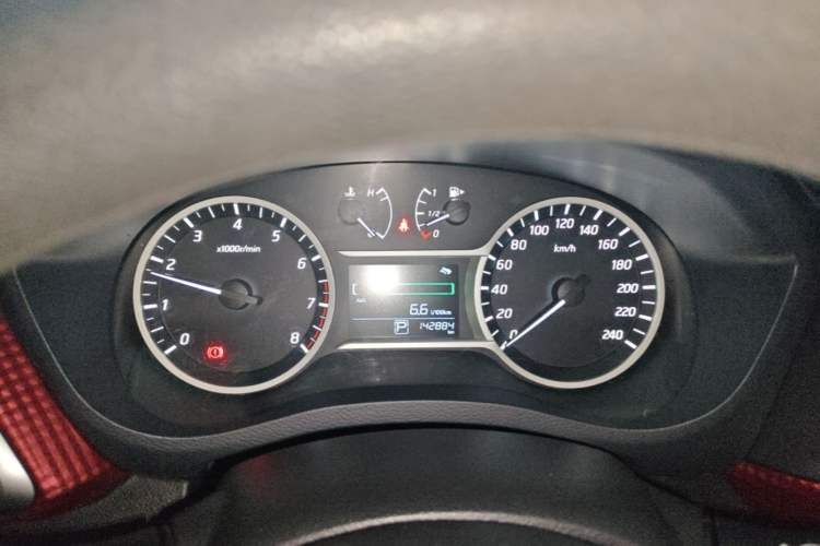 Used Nissan Lannia 2016 1.6L CVT Cool Edition Instrument Cluster