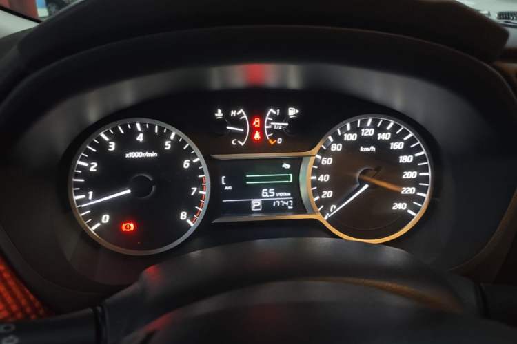 Used Nissan Lannia 2016 1.6L CVT Smart Cool Edition Instrument Cluster