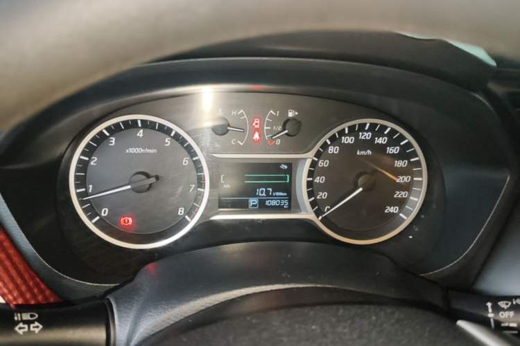 Used Nissan Lannia 2016 1.6L CVT Smart Cool Edition Instrument Cluster