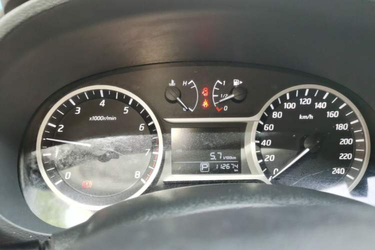 Used Nissan Lannia 2016 1.6L CVT Smart Cool Edition Instrument Cluster