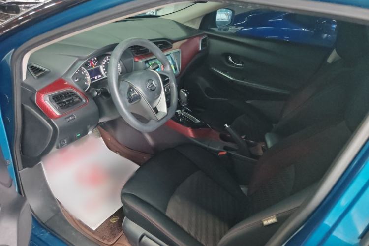 Used Nissan Lannia 2016 1.6L CVT Cool Edition Interior 1