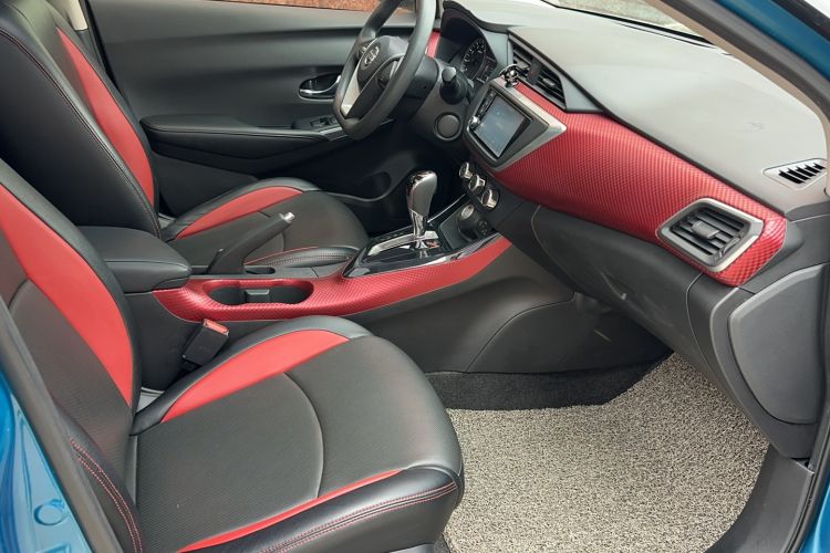 Used Nissan Lannia 2016 1.6L CVT Smart Cool Edition Interior 10
