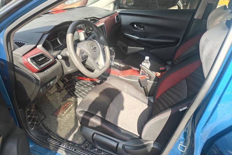 Used Nissan Lannia 2016 1.6L CVT Smart Cool Edition Interior 2