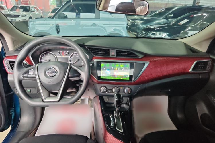 Used Nissan Lannia 2016 1.6L CVT Cool Edition Interior 3