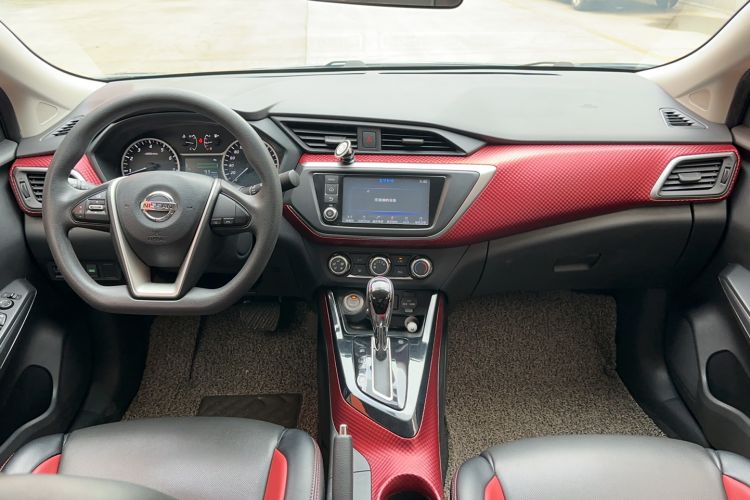 Used Nissan Lannia 2016 1.6L CVT Smart Cool Edition Interior 5