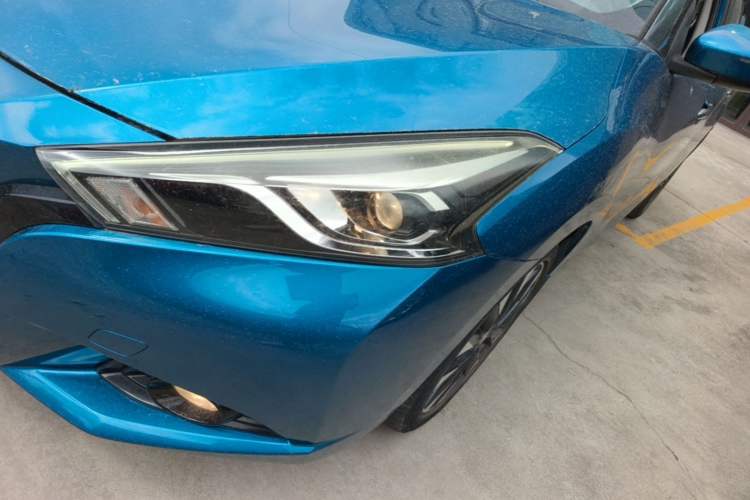 Used Nissan Lannia 2016 1.6L CVT Smart Cool Edition Left Front Headlight