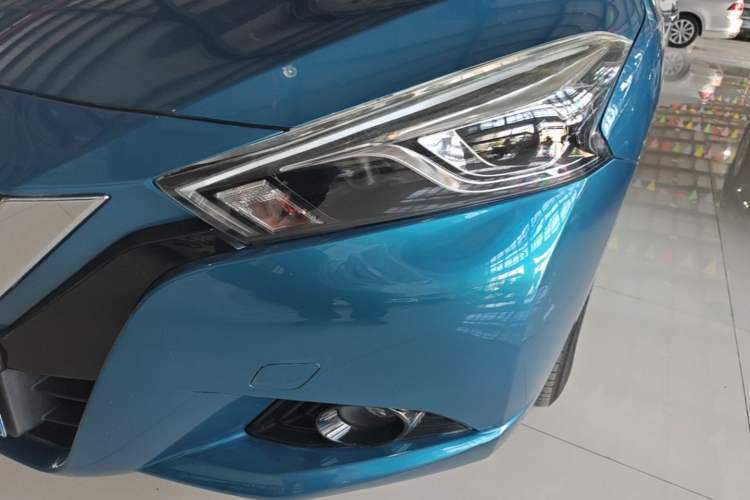 Used Nissan Lannia 2016 1.6L CVT Cool Edition Left Front Headlight