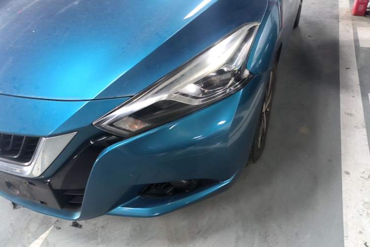 Used Nissan Lannia 2016 1.6L Manual Cool Edition Left Front Headlight