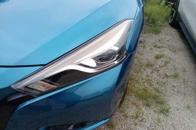 Used Nissan Lannia 2016 1.6L CVT Smart Cool Edition Left Front Headlight