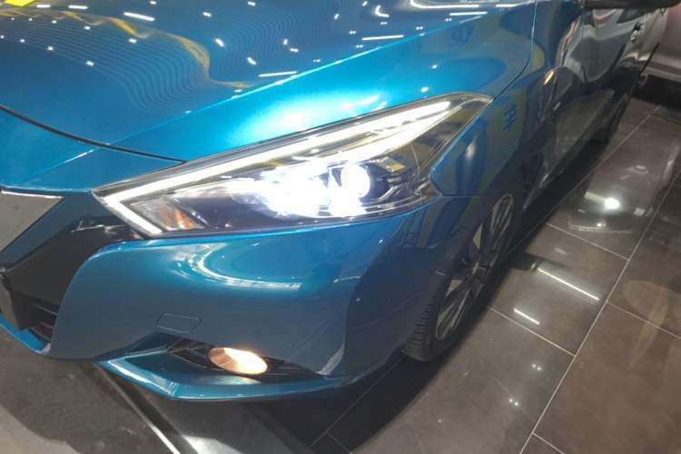 Used Nissan Lannia 2016 1.6L CVT Smart Cool Edition Left Front Headlight