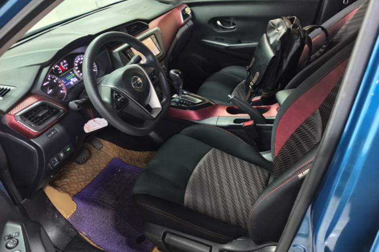 Used Nissan Lannia 2016 1.6L CVT Smart Cool Edition Left Front Seat