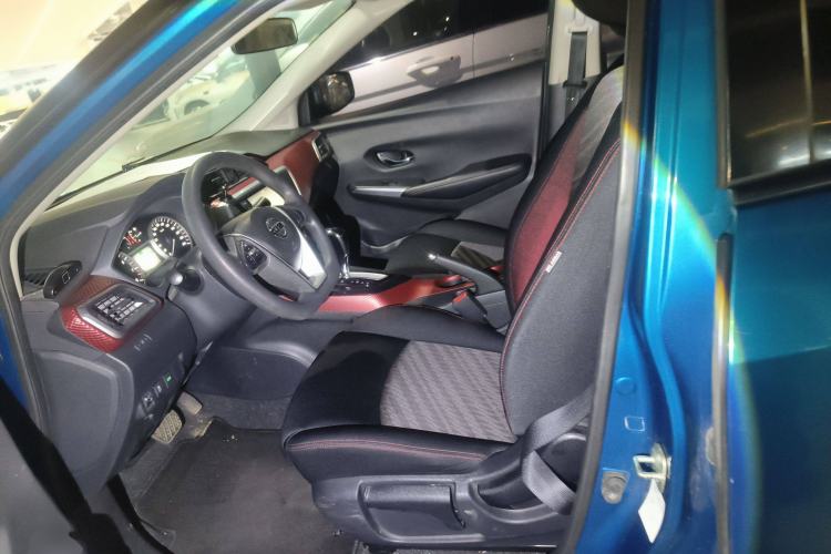 Used Nissan Lannia 2016 1.6L CVT Smart Cool Edition Left Front Seat
