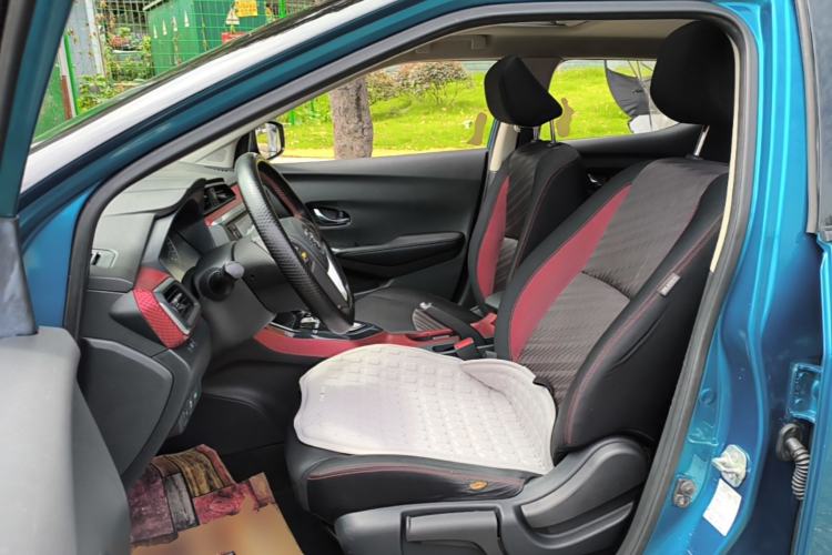 Used Nissan Lannia 2016 1.6L CVT Smart Cool Edition Left Front Seat