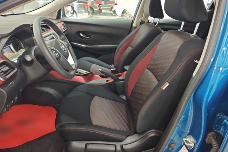 Used Nissan Lannia 2016 1.6L CVT Smart Cool Edition Left Front Seat