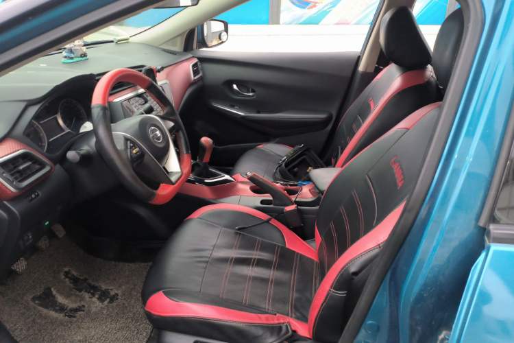 Used Nissan Lannia 2016 1.6L Manual Cool Edition Left Front Seat