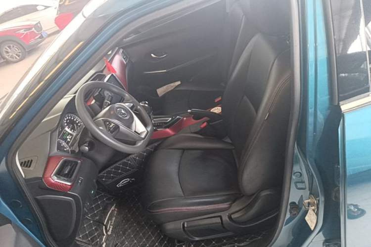 Used Nissan Lannia 2016 1.6L CVT Cool Edition Left Front Seat