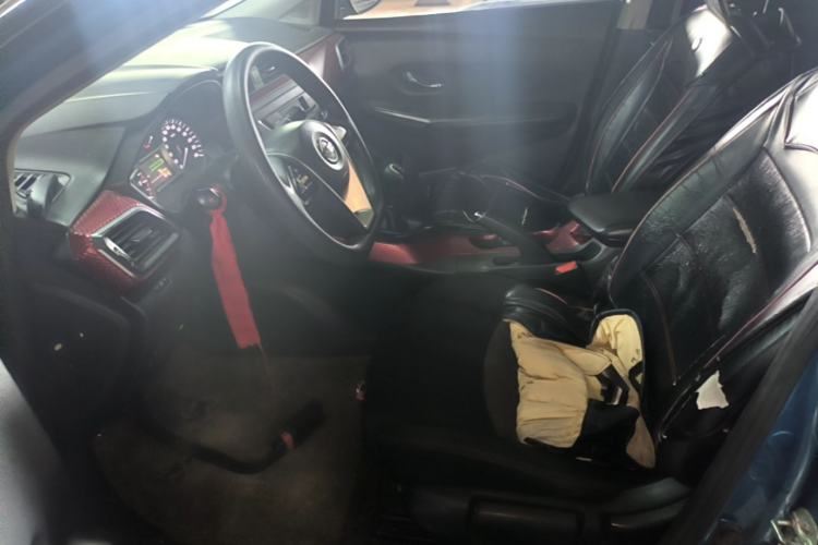 Used Nissan Lannia 2016 1.6L Manual Cool Edition Left Front Seat