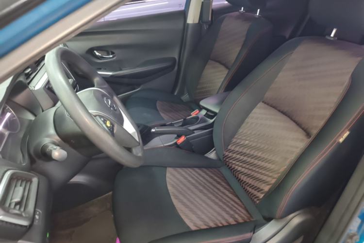 Used Nissan Lannia 2016 1.6L CVT Smart Cool Edition Left Front Seat