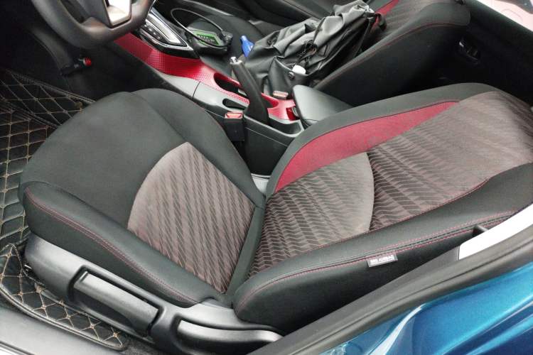 Used Nissan Lannia 2016 1.6L CVT Smart Cool Edition Left Front Seat
