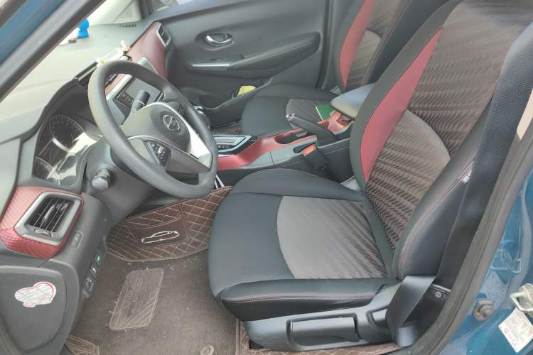 Used Nissan Lannia 2016 1.6L CVT Smart Cool Edition Left Front Seat