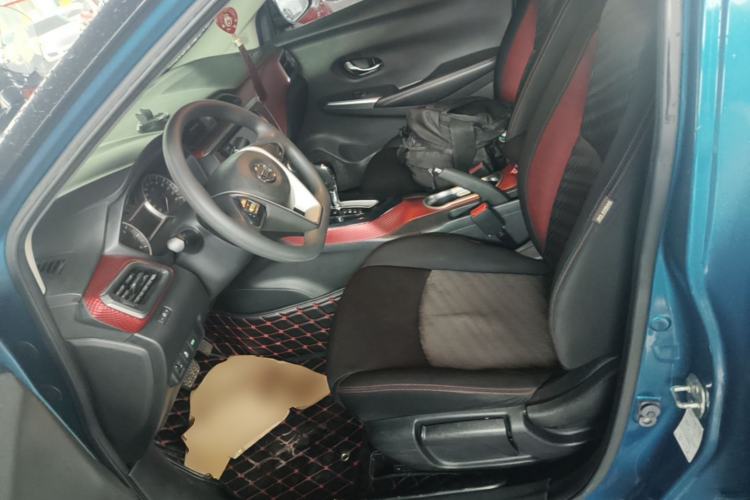 Used Nissan Lannia 2016 1.6L CVT Smart Cool Edition Left Front Seat