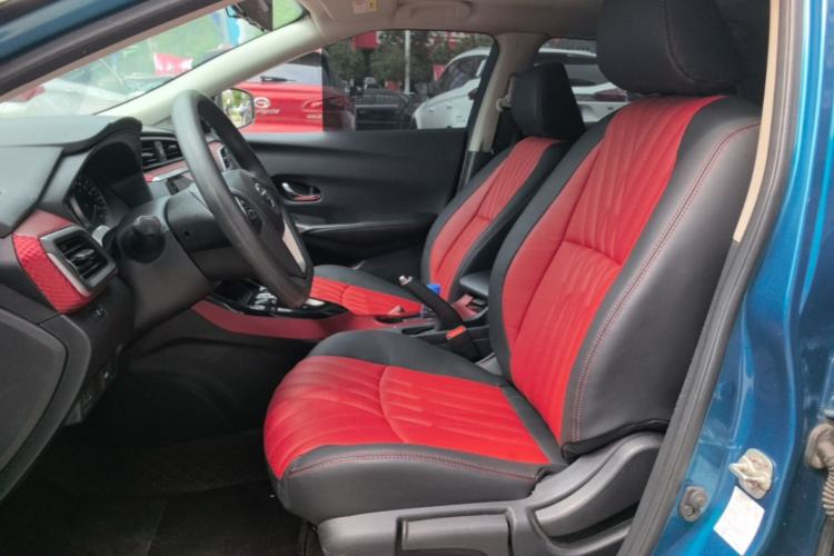 Used Nissan Lannia 2016 1.6L CVT Cool Edition Left Front Seat