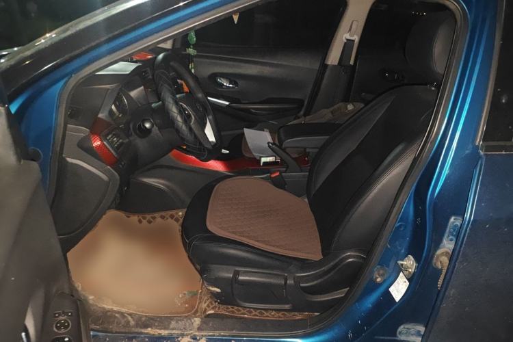 Used Nissan Lannia 2016 1.6L CVT Cool Edition Left Front Seat