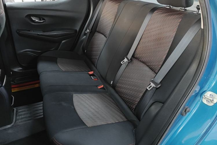 Used Nissan Lannia 2016 1.6L CVT Smart Cool Edition Left Rear Seat