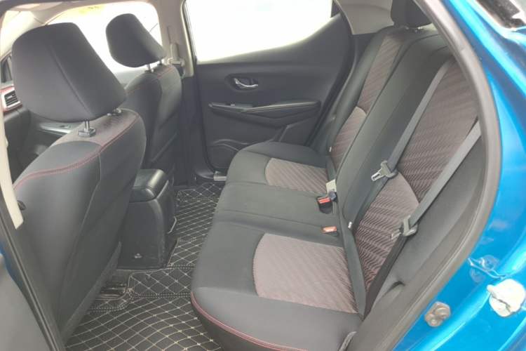 Used Nissan Lannia 2016 1.6L CVT Smart Cool Edition Left Rear Seat