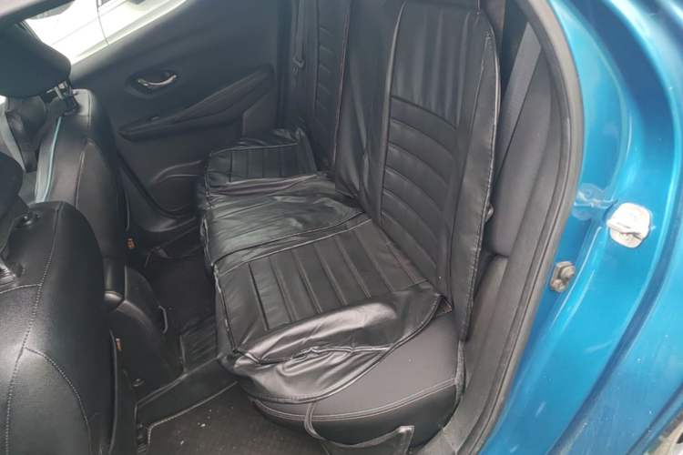 Used Nissan Lannia 2016 1.6L CVT Smart Cool Edition Left Rear Seat