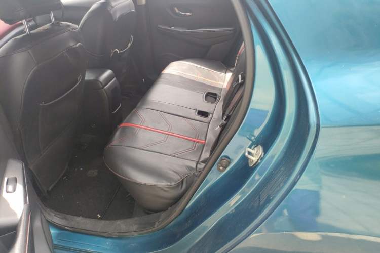 Used Nissan Lannia 2016 1.6L CVT Smart Cool Edition Left Rear Seat