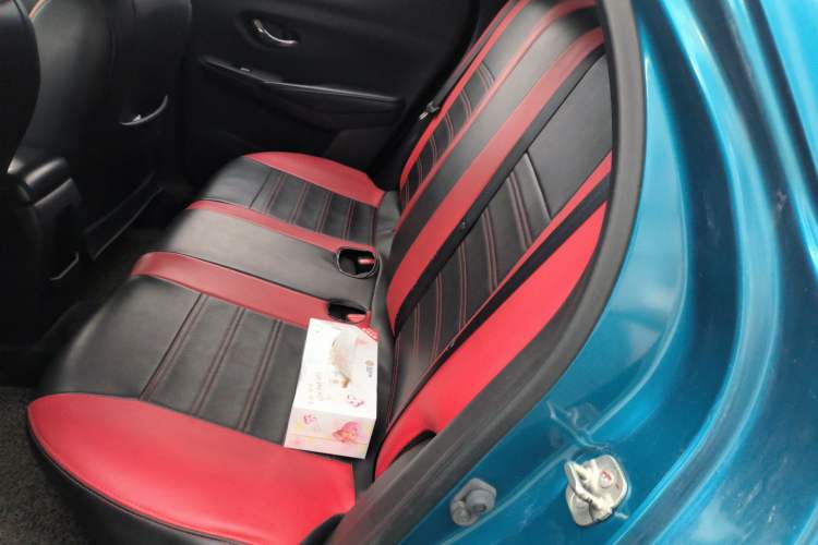Used Nissan Lannia 2016 1.6L Manual Cool Edition Left Rear Seat