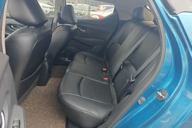 Used Nissan Lannia 2016 1.6L CVT Smart Cool Edition Left Rear Seat