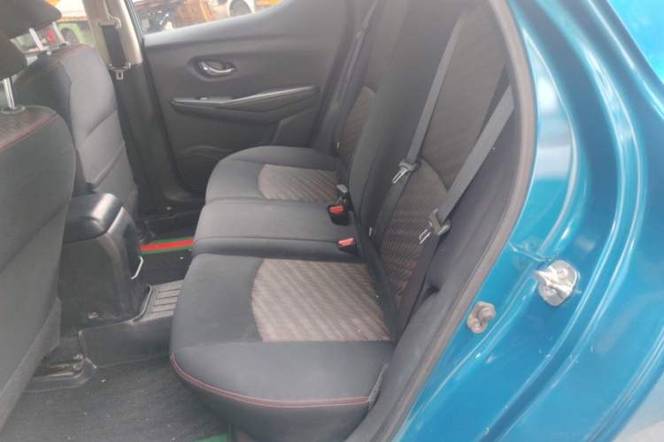 Used Nissan Lannia 2016 1.6L CVT Smart Cool Edition Left Rear Seat