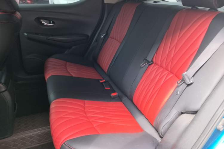 Used Nissan Lannia 2016 1.6L CVT Cool Edition Left Rear Seat