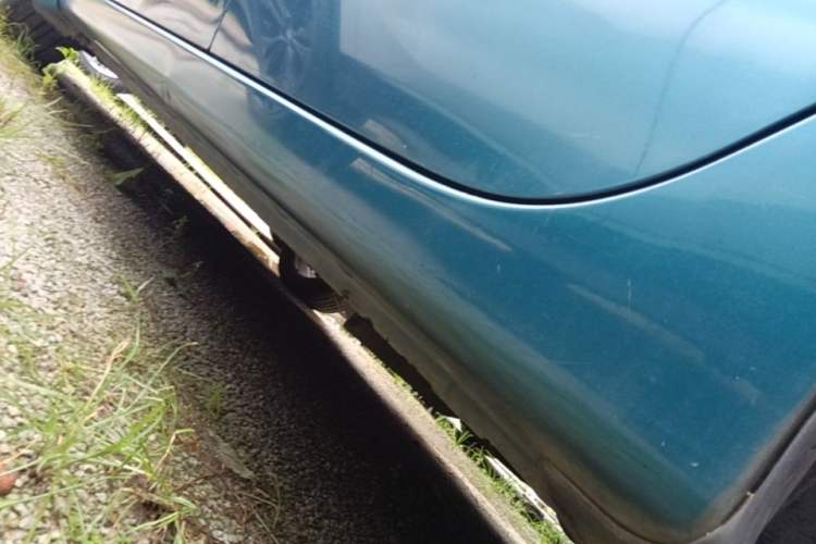 Used Nissan Lannia 2016 1.6L CVT Smart Cool Edition Left Side Sill