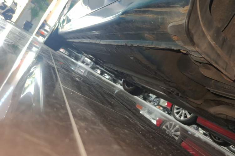 Used Nissan Lannia 2016 1.6L CVT Smart Cool Edition Left Side Sill