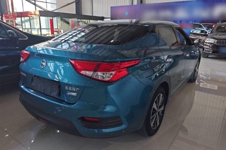 Used Nissan Lannia 2016 1.6L CVT Cool Edition Rear Right 45 Deg