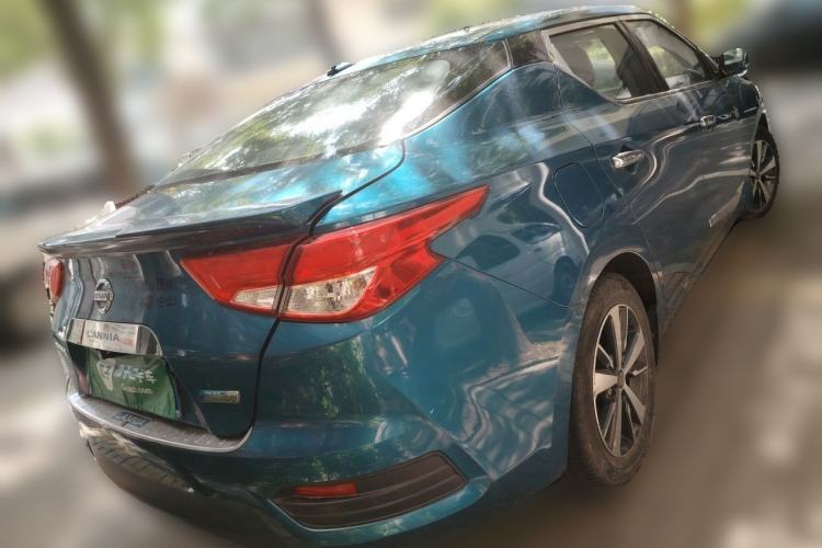 Used Nissan Lannia 2016 1.6L CVT Cool Edition Rear Right 45 Deg
