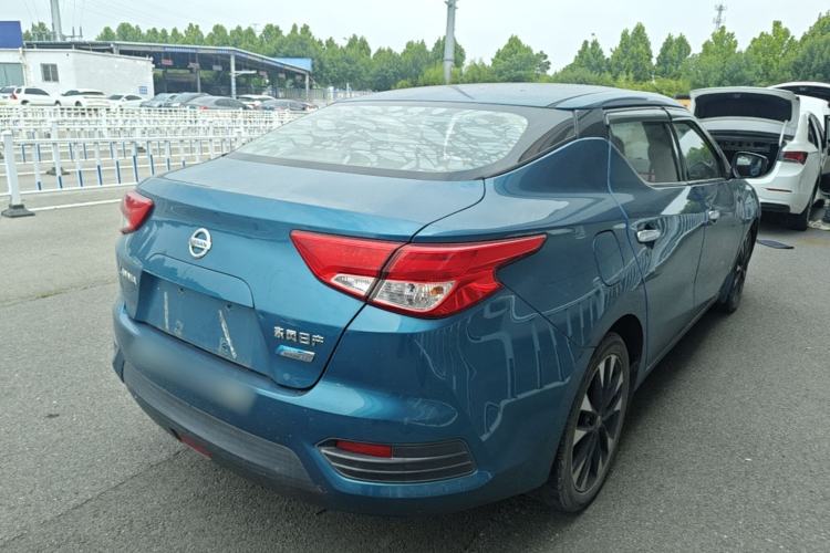 Used Nissan Lannia 2016 1.6L CVT Smart Cool Edition Rear Right 45 Deg